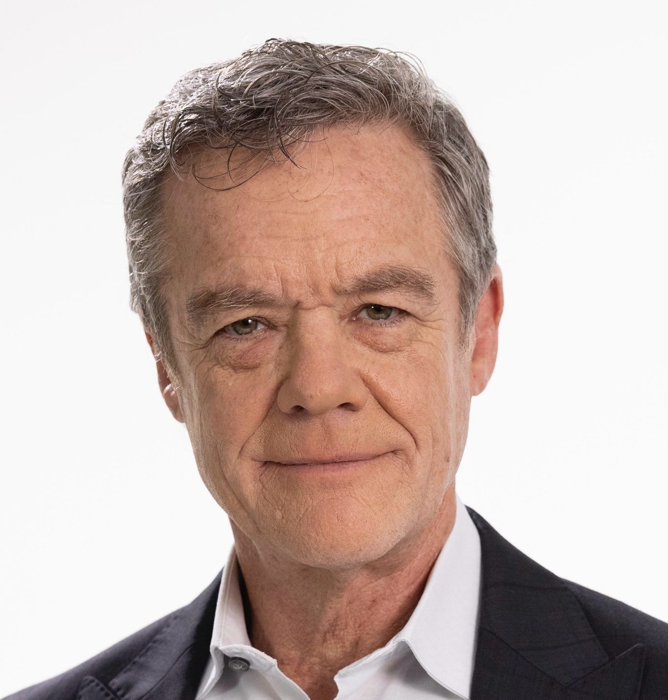Stefan Dennis